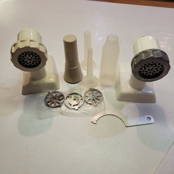 Vtg Oster Sausage Maker Kit For Regency Kitchen Center 2 Grinders W/3 Size... - Picture 4 of 7